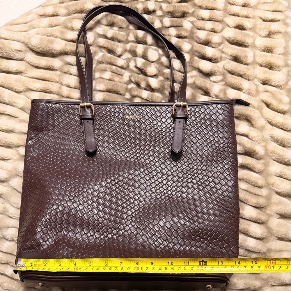 New! Ellen Tracy work/travel 18 inch tote! Large - dark wine/brown color!